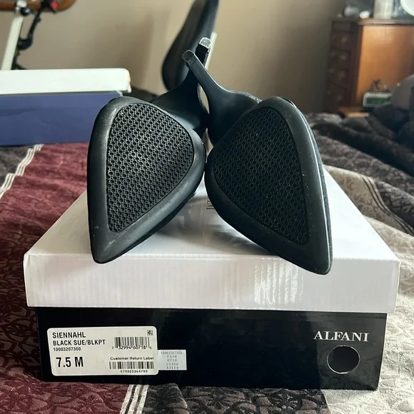 Alfani Heels - Picture 4 of 4